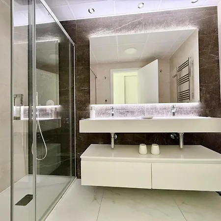 Sunset Cliff Sseaside Heaven アパート ベニドルム