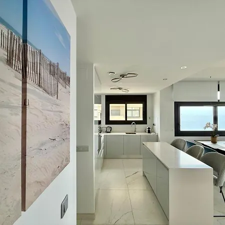 Sunset Cliff Sseaside Heaven Apartment Benidorm